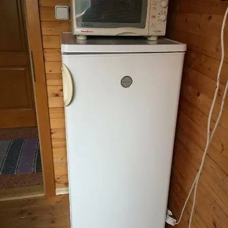 Apartman V Zrube So Solnou Jaskynou شقة