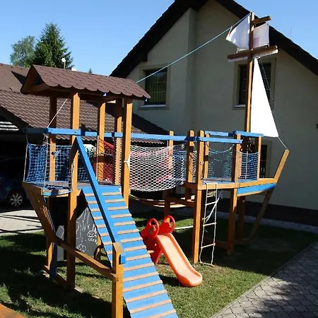 Apartman V Zrube So Solnou Jaskynou